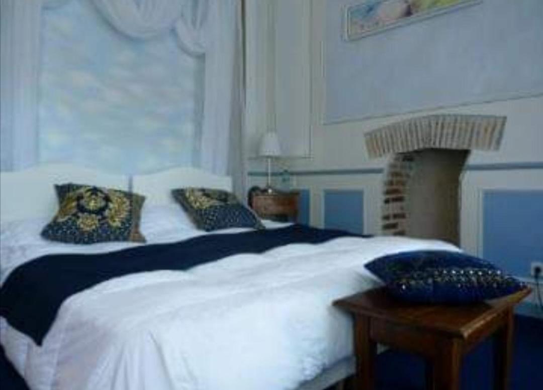 Hotel La Cognette A 25 Kilometres De Chateauroux Et 30 Kilometres De Bourges Issoudun Eksteriør billede