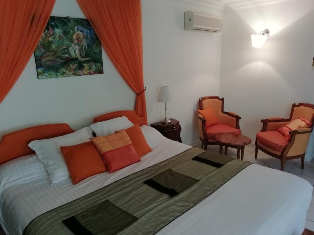 Hotel La Cognette A 25 Kilometres De Chateauroux Et 30 Kilometres De Bourges Issoudun Eksteriør billede